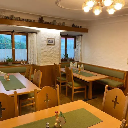 - - Adler Bed & Breakfast